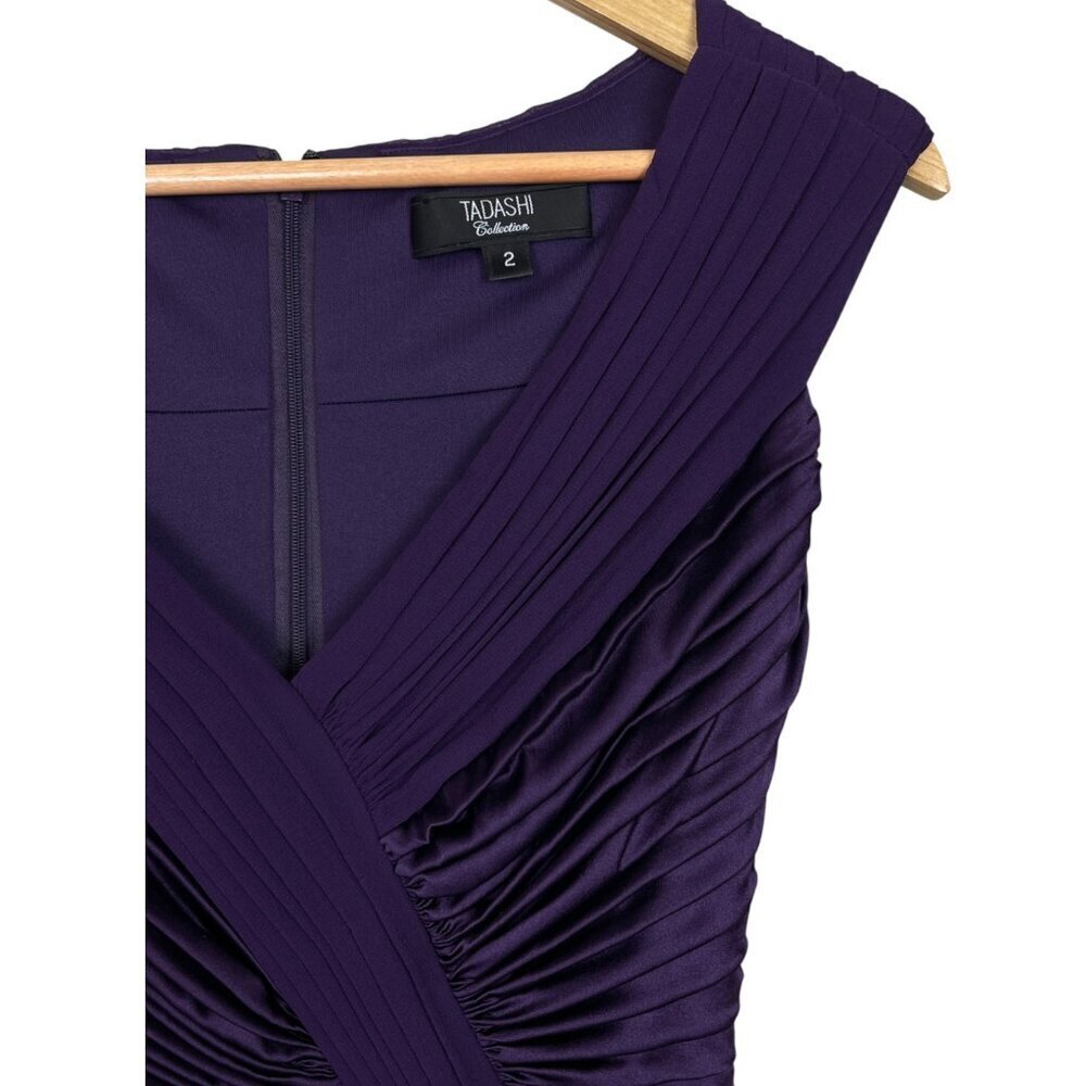 TADASHI COLLECTION PURPLE SILK CHIFFON V-NECK PLEATED GOWN - Picture 4 of 10